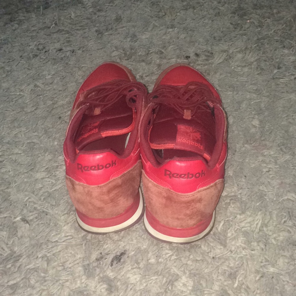 Reebok Classics - Picture 3 of 3